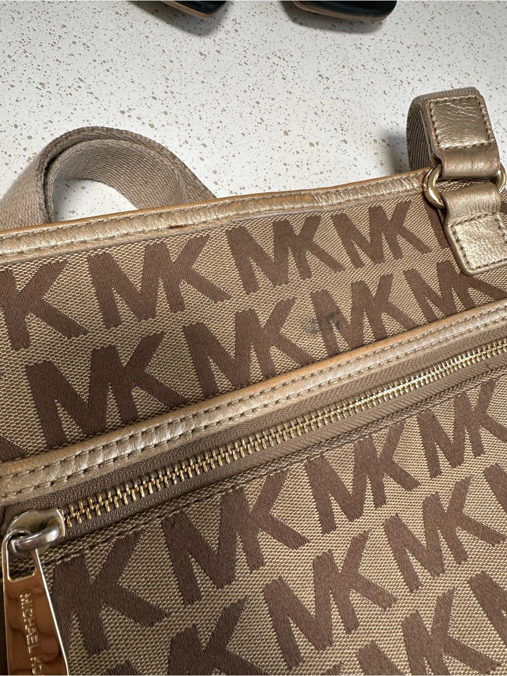 Michael Kors Beige and Brown MK Logo Messenger Bag - Picture 2 of 7